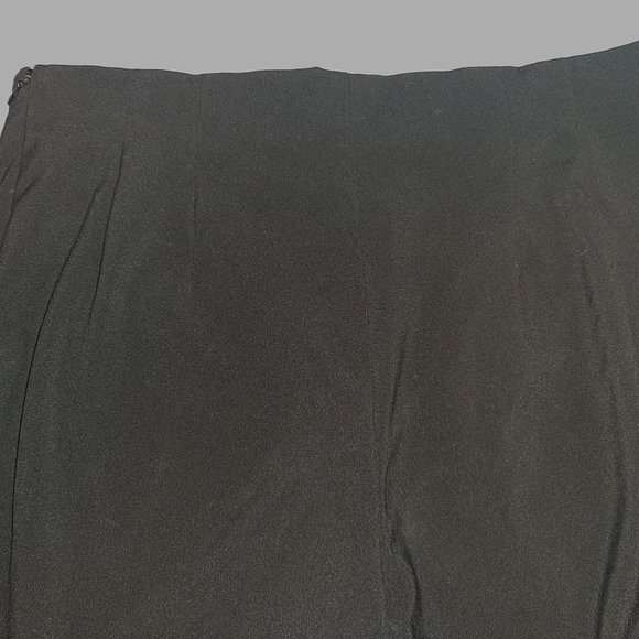 Ladies Black Capri Pants~ Size 6~ Basic Additions - Picture 5 of 9